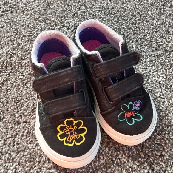 Toddler vans - Picture 2 of 6